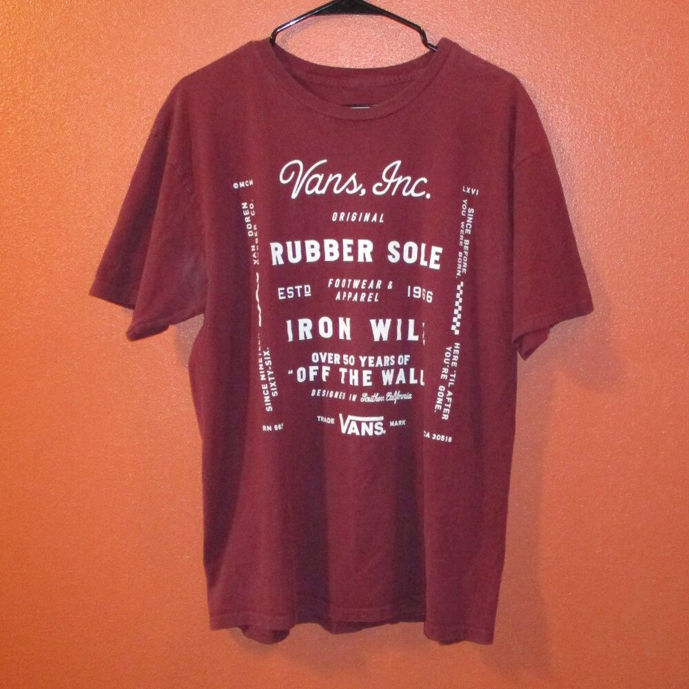 VANS Shirt Men Large Red White Skateboard BMX Games Short Sleeve Shirt
